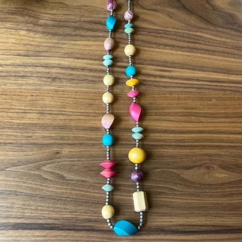Vintage Long Chunky Colorful Beaded Necklace silver Pink blue Wood
